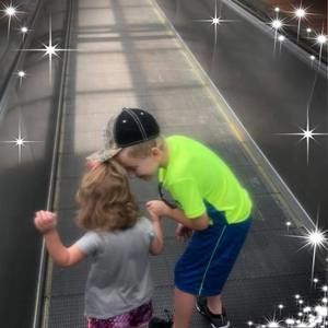 Meet your Posher, Elisha